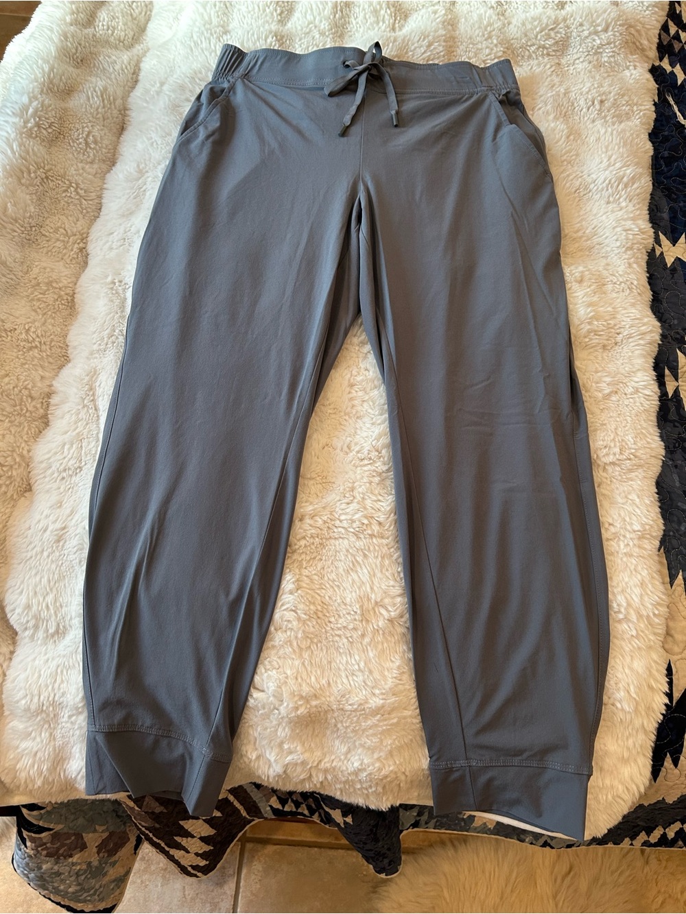 Eddie Bauer Women’s Charcoal Gray Drawstring Joggers